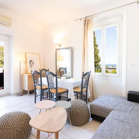 Apartment Renting Chez Sophie - 2 Bedroom 2-4pers Terrace Sea View Pool Garage Antibes